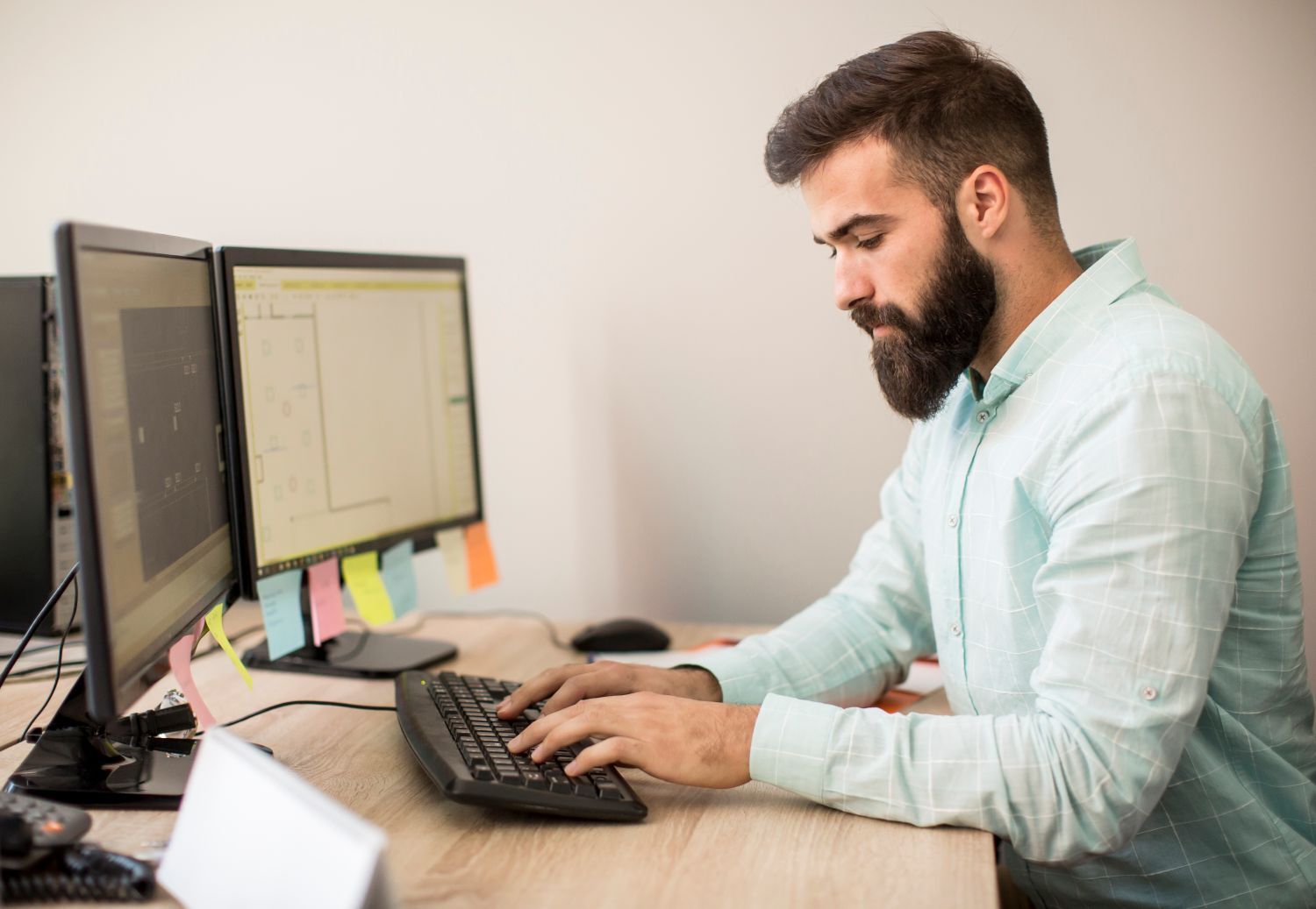 7 Best PEO Services Every Small Business Needs