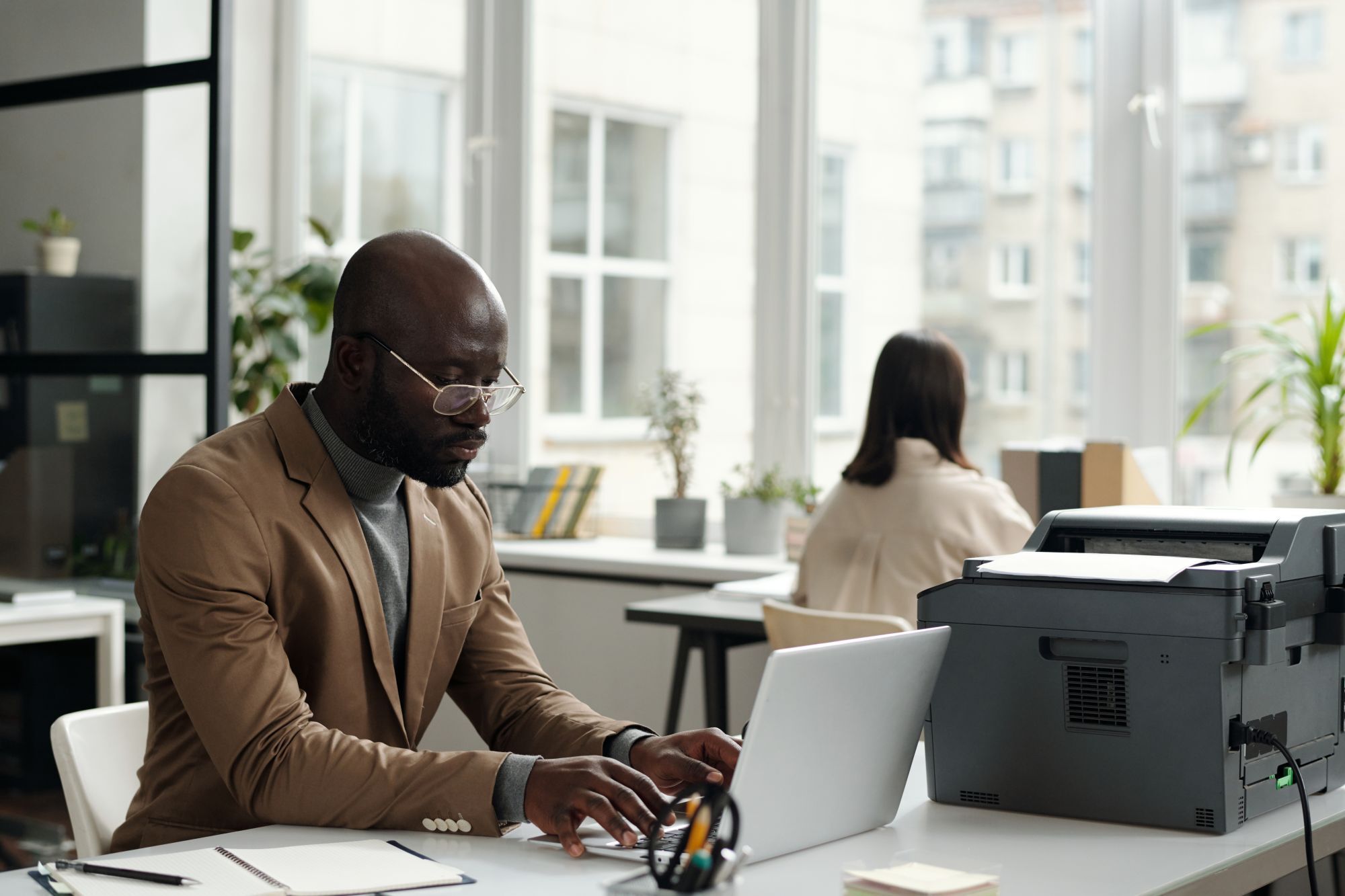 How to Find the Best PEO Company for Managing Employee Payroll